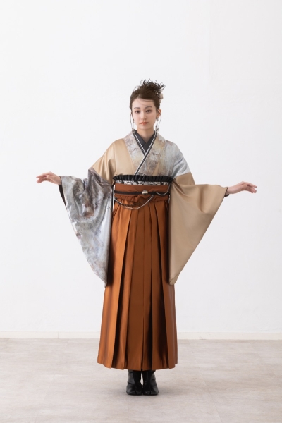 RM-205-ｺﾞｰﾙﾄﾞｼﾙﾊﾞｰ